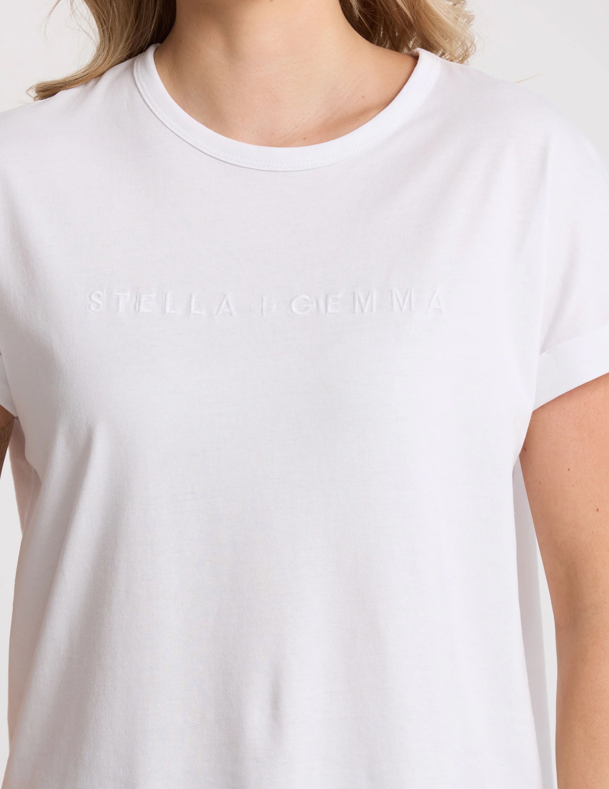 STELLA & GEMMA T SHIRT SOHO CUFF WHITE