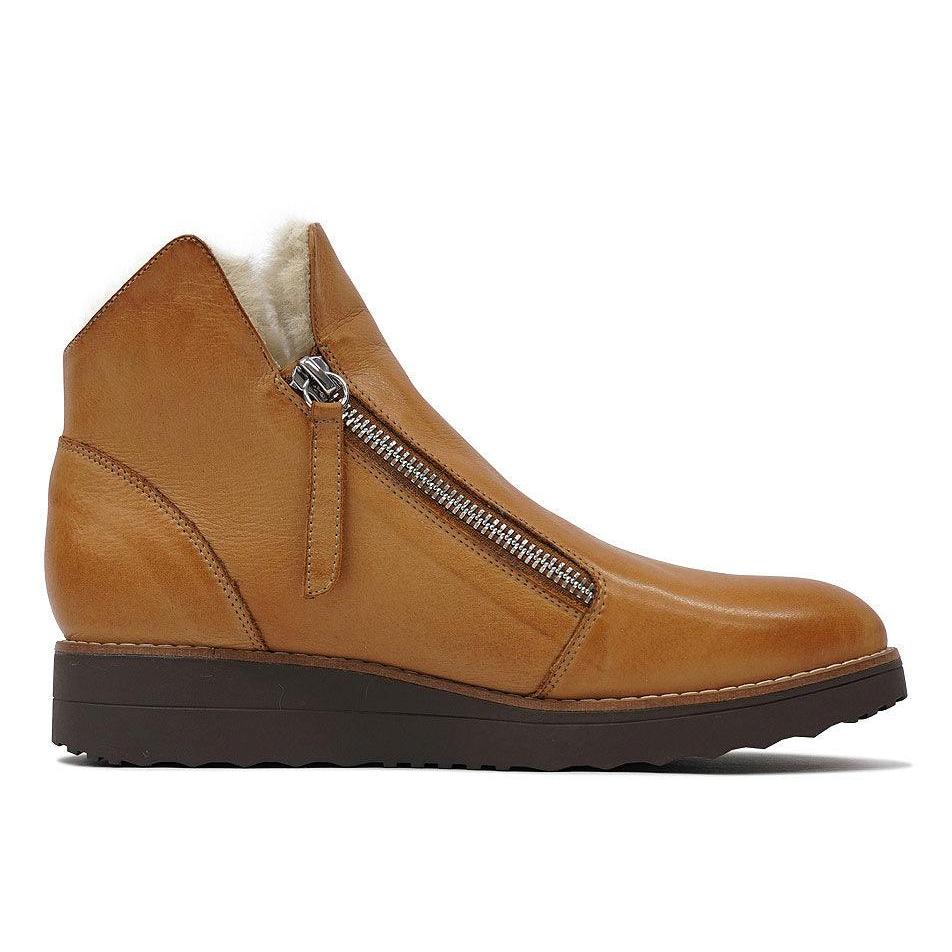 TOPEND OPAL DARK TAN / BEIGE FUR / CHOC SOLE