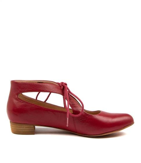 DJANGO & JULIETTE EWING- PINOT