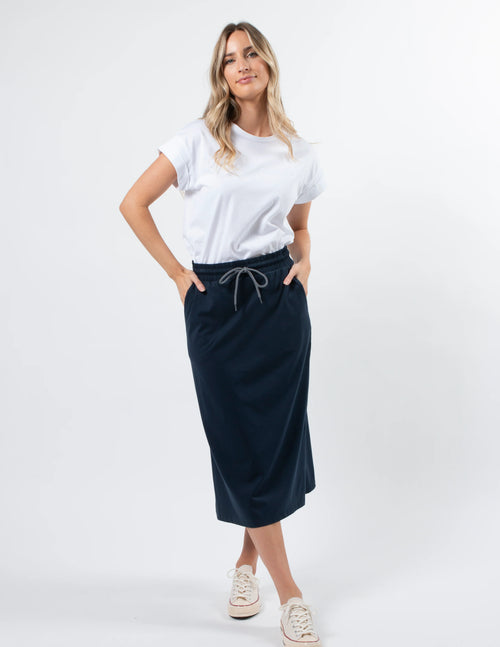 STELLA & GEMMA ESSENTIALS SKIRT NAVY